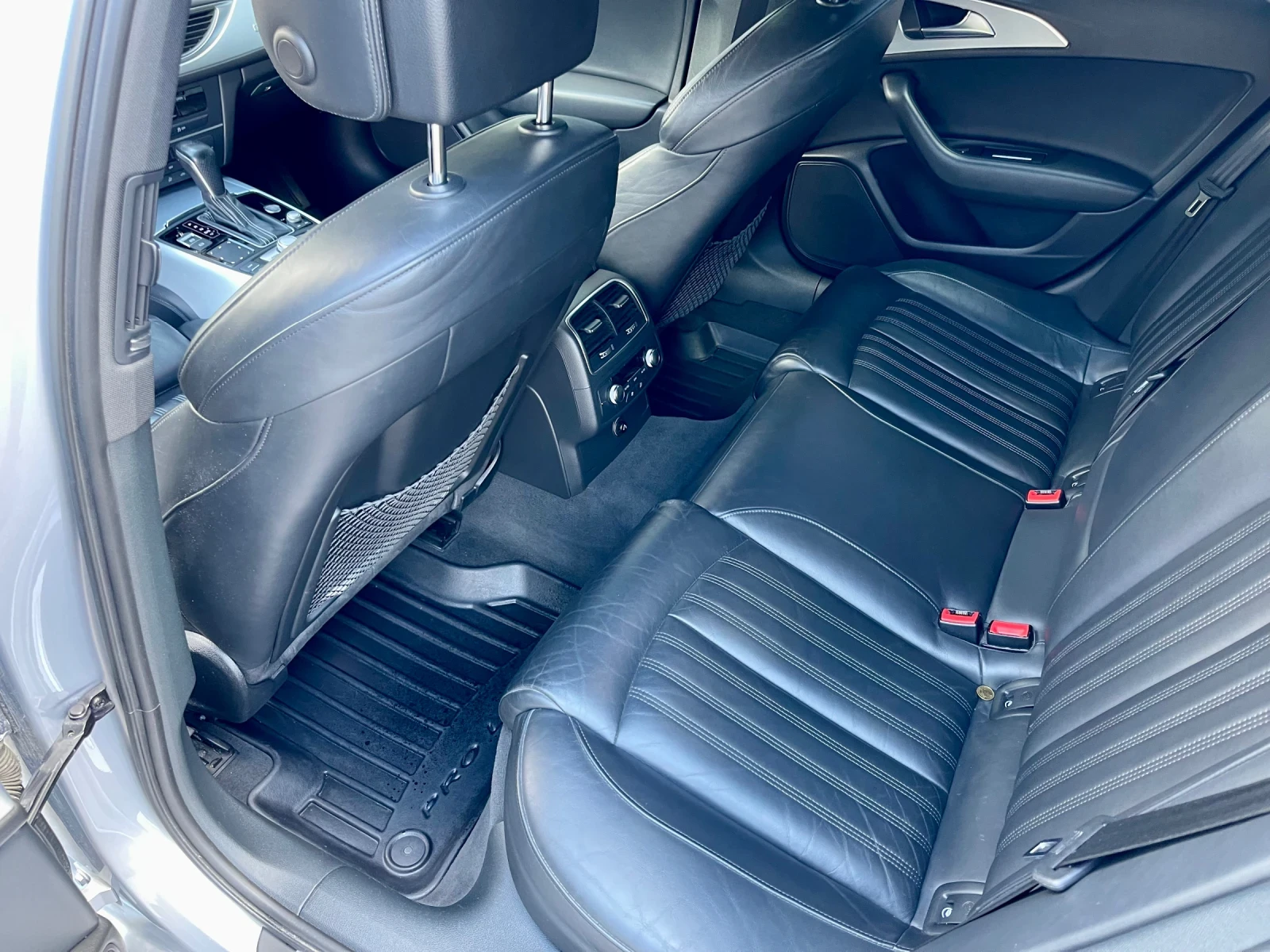 Audi A6 3.0TDI / S-Line / FULL-LED, снимка 13 - Автомобили и джипове - 54734234