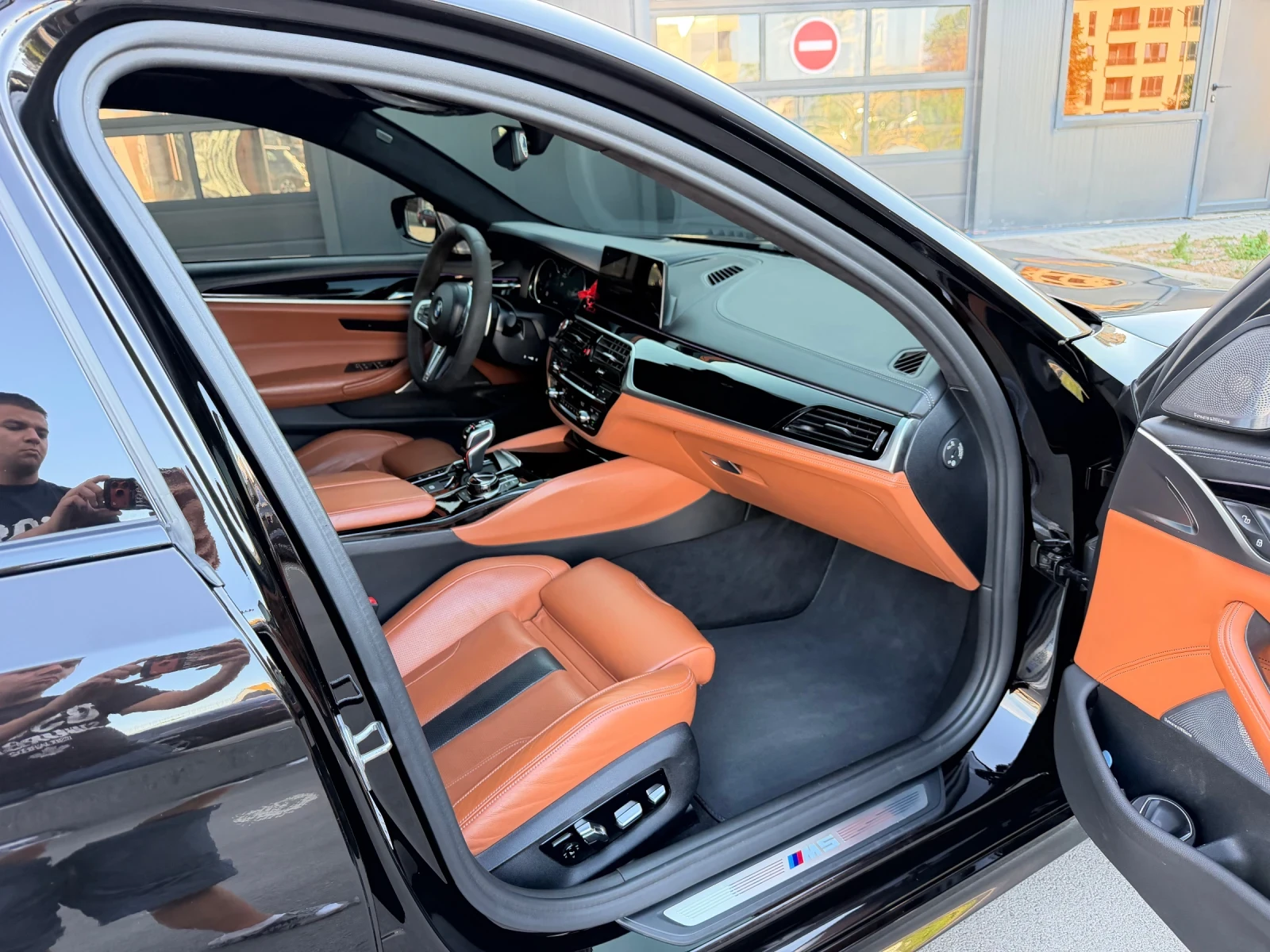 BMW M5 Competition F90 Individual   Almandin Brown, снимка 8 - Автомобили и джипове - 55181152