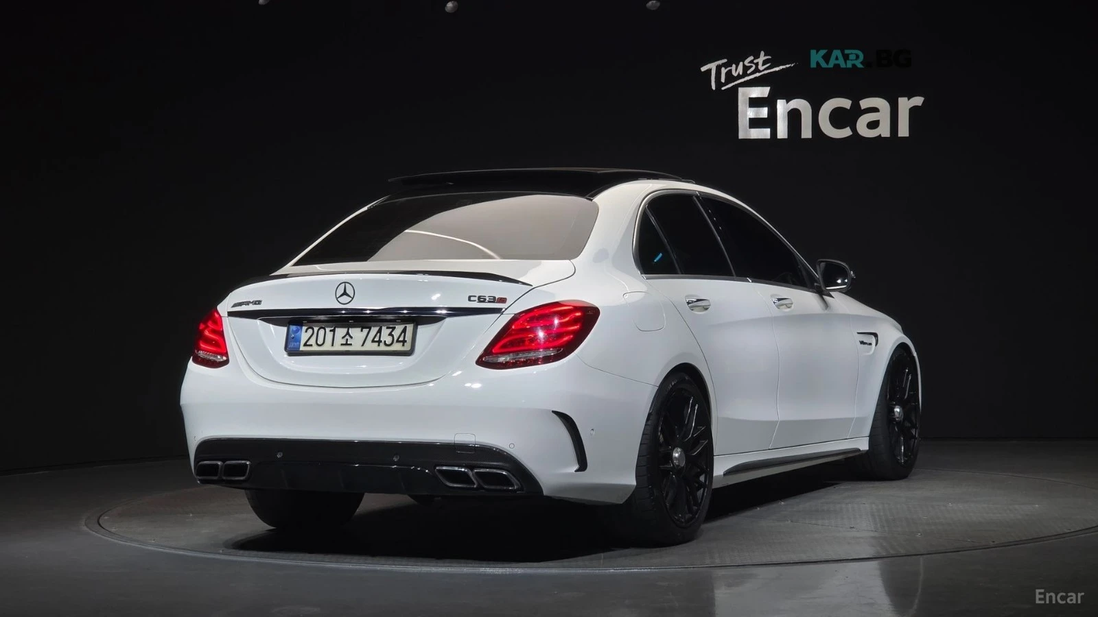 Mercedes-Benz C 63 AMG * BURMESTER* HEAD-UP* 360* ПОДГРЕВ* ПАНОРАМА* КОЖА, снимка 2 - Автомобили и джипове - 55223542