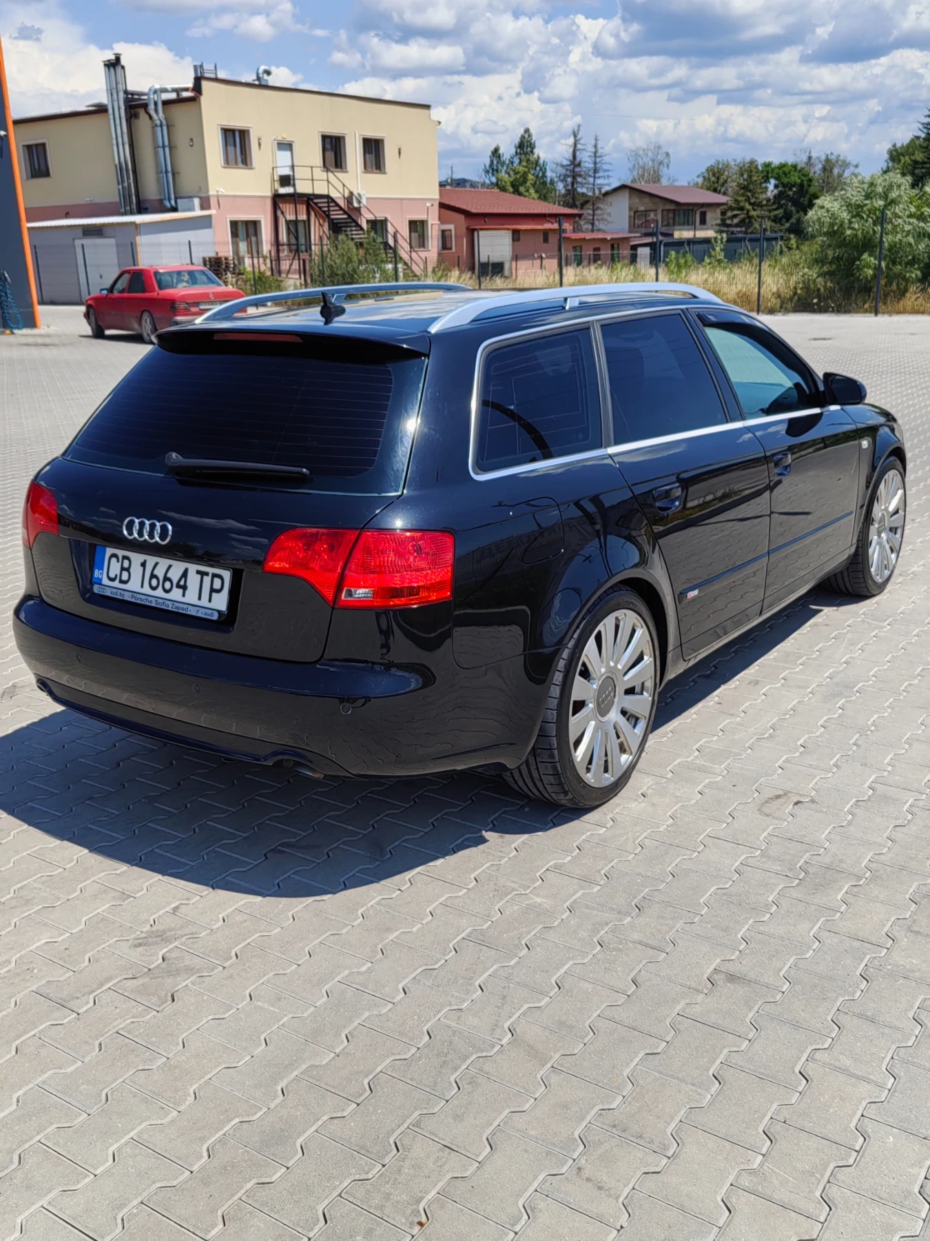 Audi A4, снимка 2 - Автомобили и джипове - 55250469