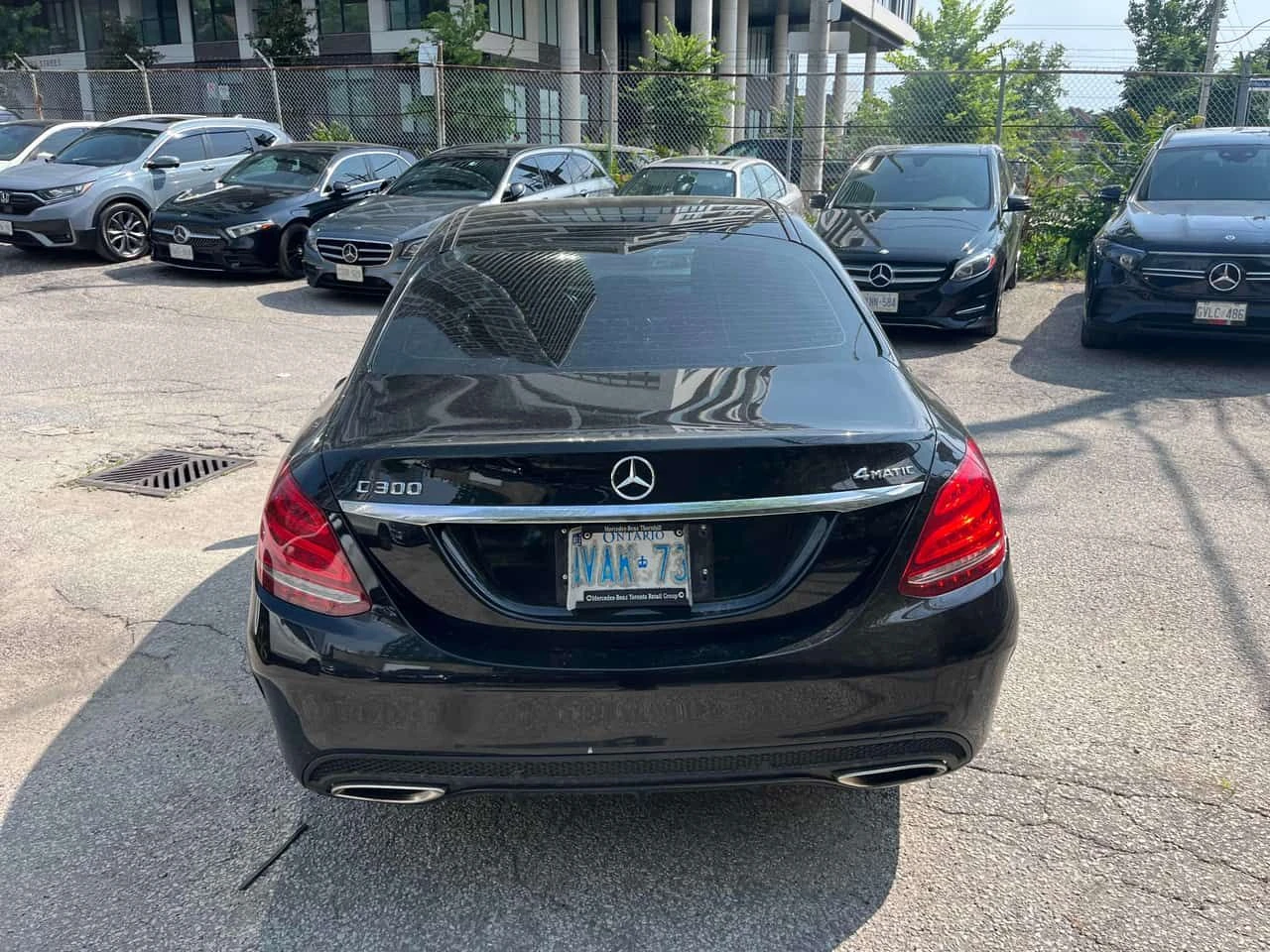 Mercedes-Benz C 300 АМГ ПАКЕТ/CARFAX/ПОДГРЕВ/ПАМЕТ/ПАНОРАМА/КЛИП, снимка 4 - Автомобили и джипове - 55328230