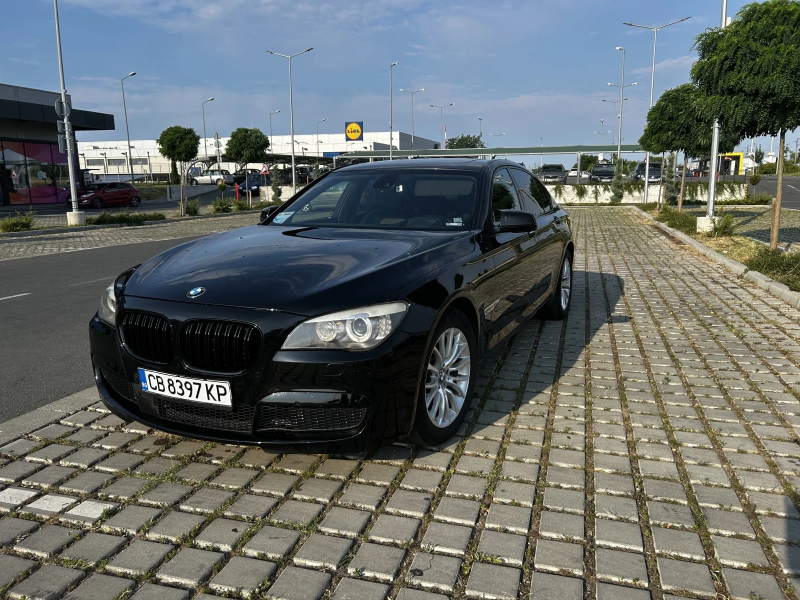 BMW 740 xDrive F01 , снимка 7 - Автомобили и джипове - 55350398