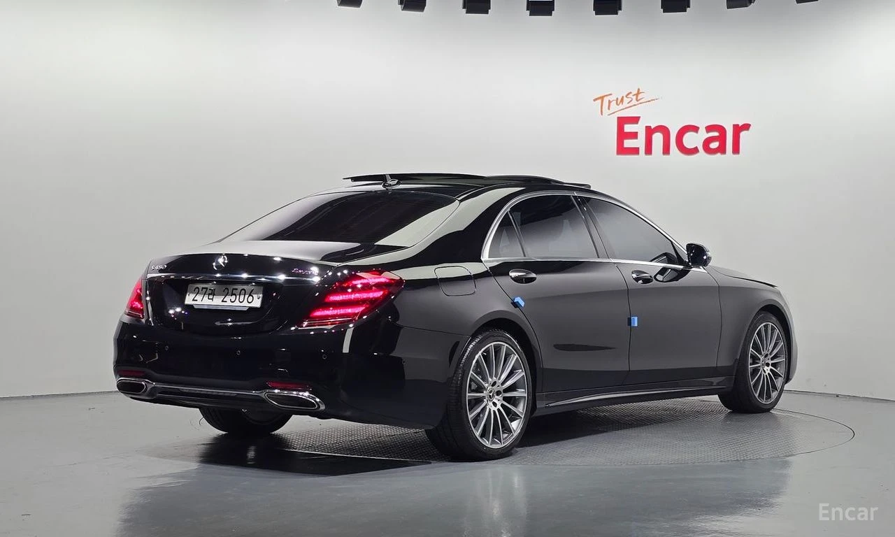 Mercedes-Benz E 220 * ФИКСИРАНА ЦЕНА ДО БЪЛГАРИЯ * АВТОКРЕДИТ, снимка 3 - Автомобили и джипове - 55399127