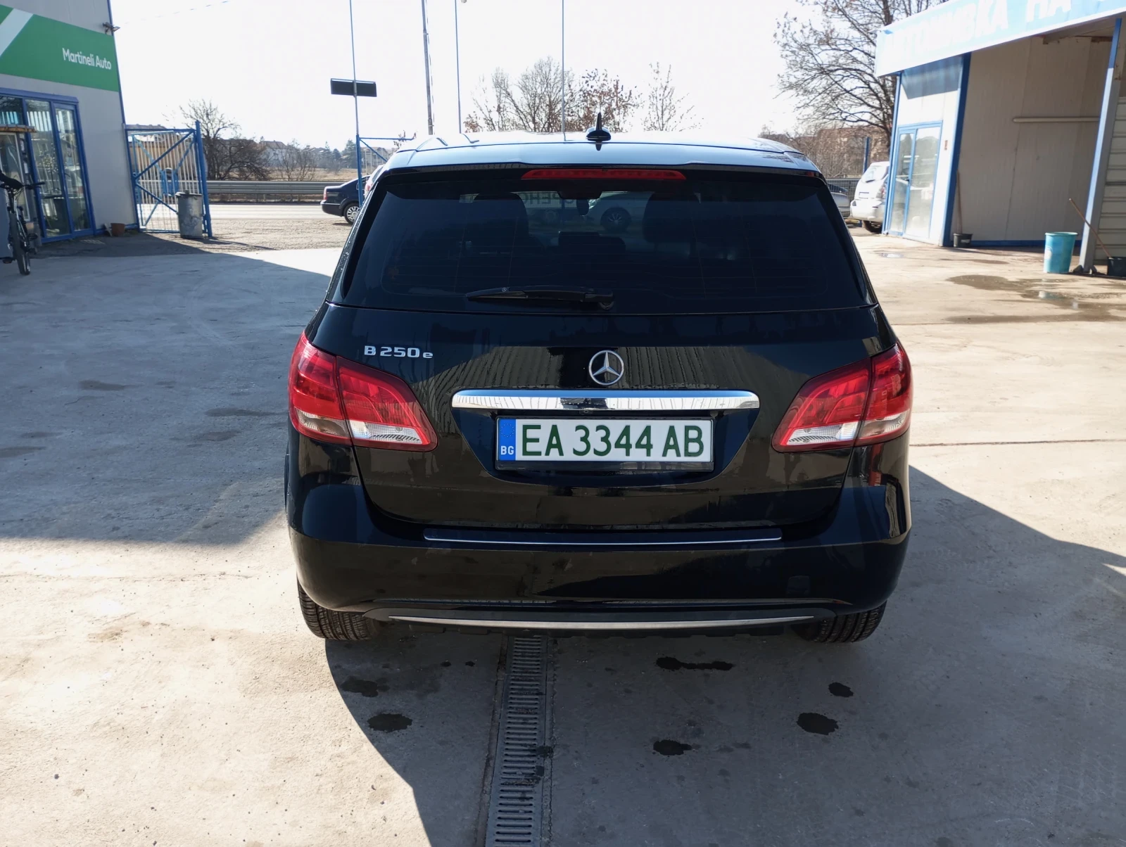 Mercedes-Benz B 250 E, снимка 5 - Автомобили и джипове - 55436313