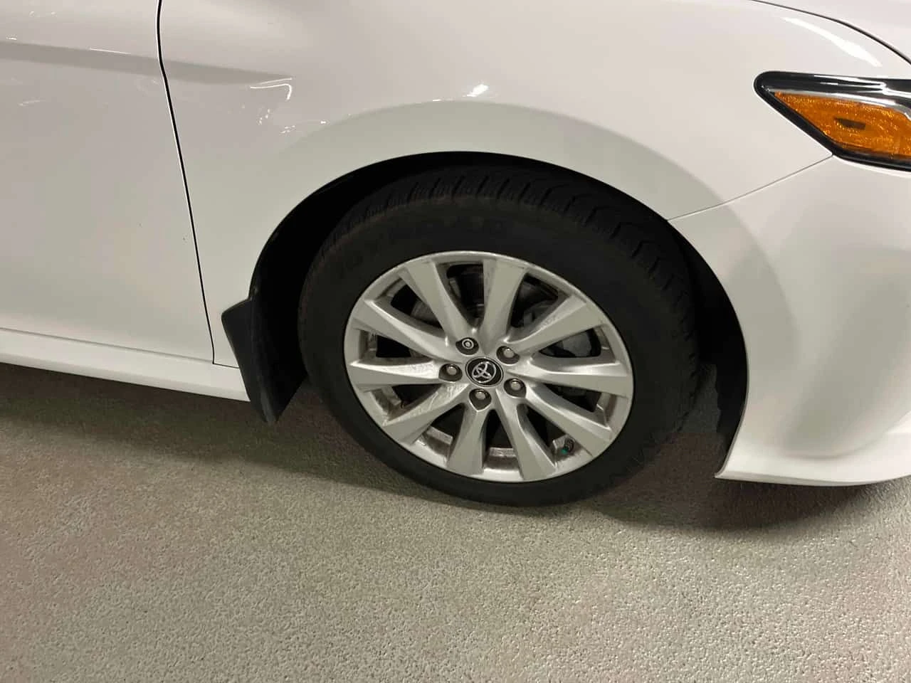 Toyota Camry * Auto * CARFAX * ОПЦИЯ ЗА ФИНАНСИРАНЕ, снимка 7 - Автомобили и джипове - 55658664