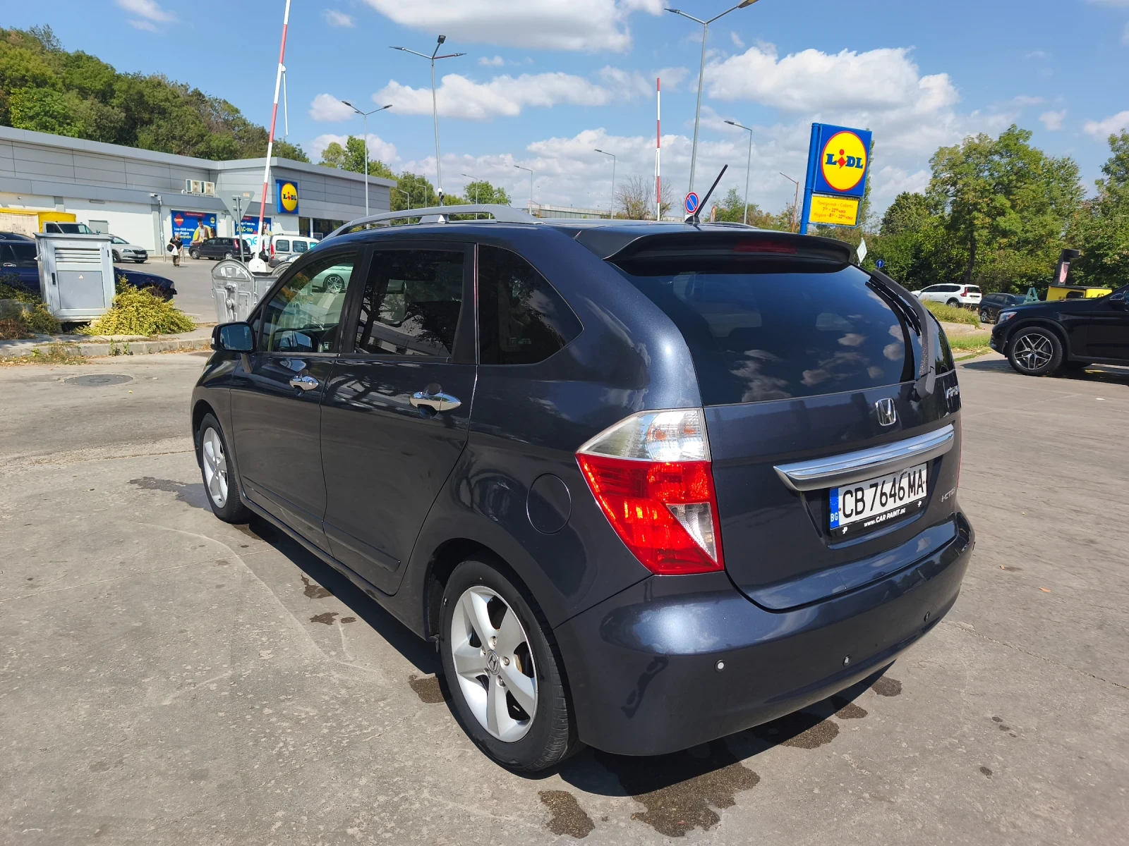 Honda Fr-v, снимка 2 - Автомобили и джипове - 55835117