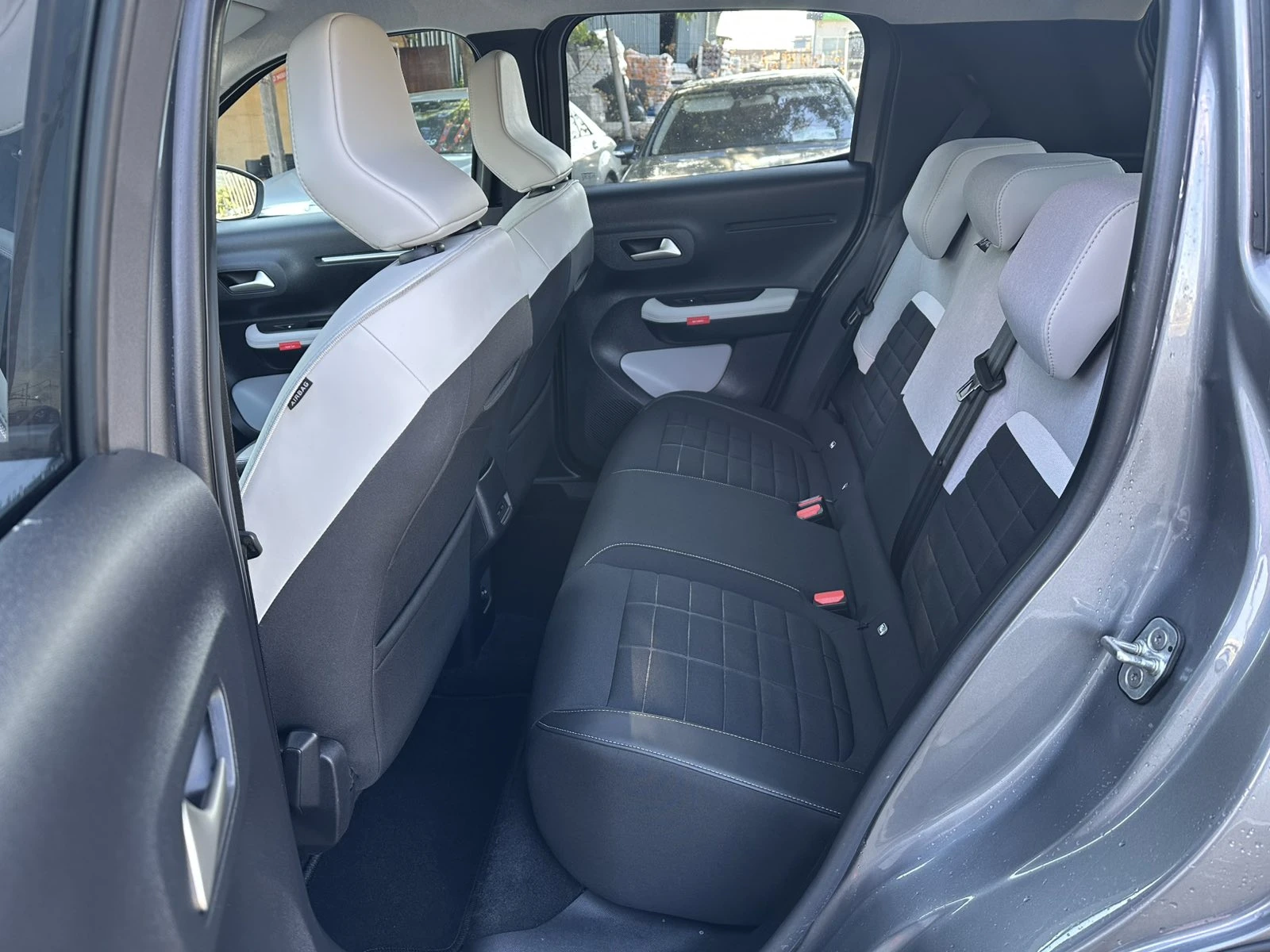 Citroen C3 44Kwh MAX, снимка 10 - Автомобили и джипове - 55936824