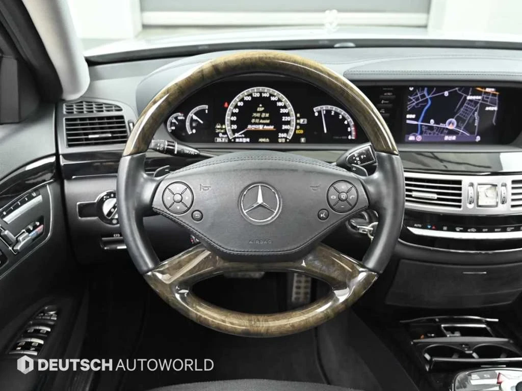 Mercedes-Benz S 350 D * AMG * FACELIFT * ОБДУХВАНЕ * КАМЕРА * , снимка 7 - Автомобили и джипове - 56019239