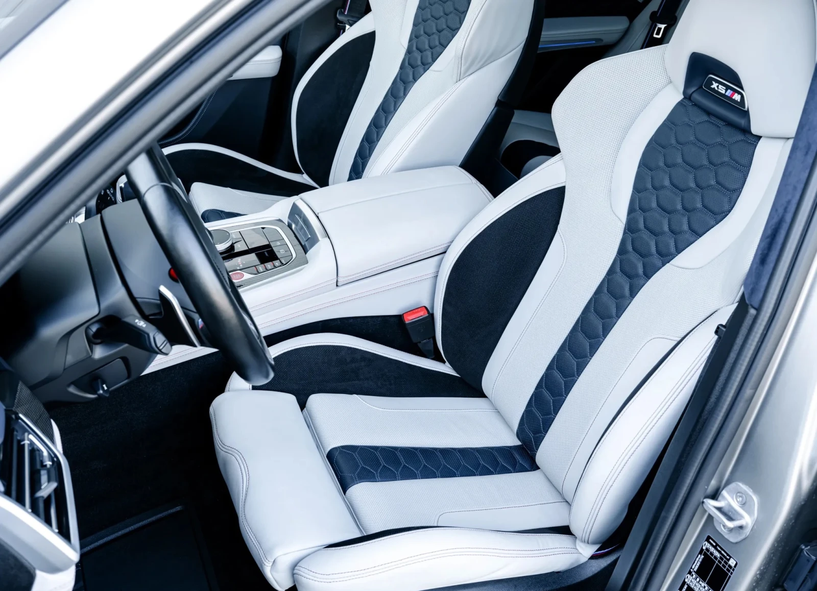 BMW X5M Competition xDrive , снимка 5 - Автомобили и джипове - 56022126