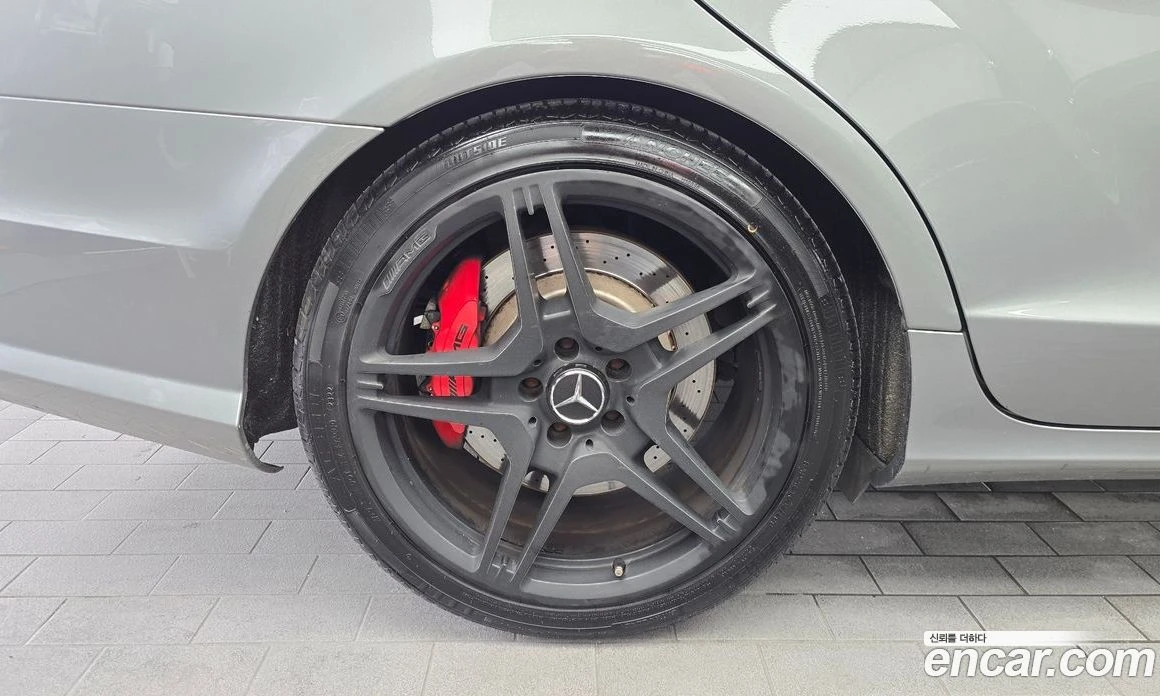 Mercedes-Benz CLS CLS63 AMG, снимка 5 - Автомобили и джипове - 56122387