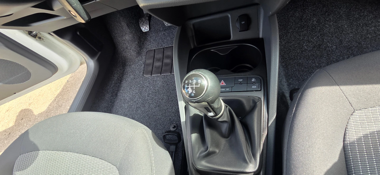 Seat Ibiza 1.4 БЕНЗИН СТАРИЯ МОТОР, снимка 10 - Автомобили и джипове - 56198090