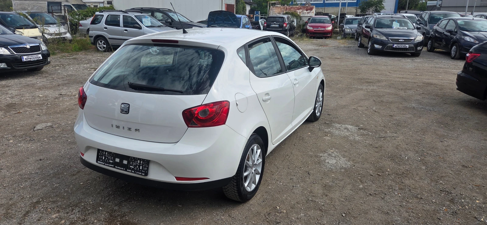 Seat Ibiza 1.4 БЕНЗИН СТАРИЯ МОТОР, снимка 4 - Автомобили и джипове - 56198090