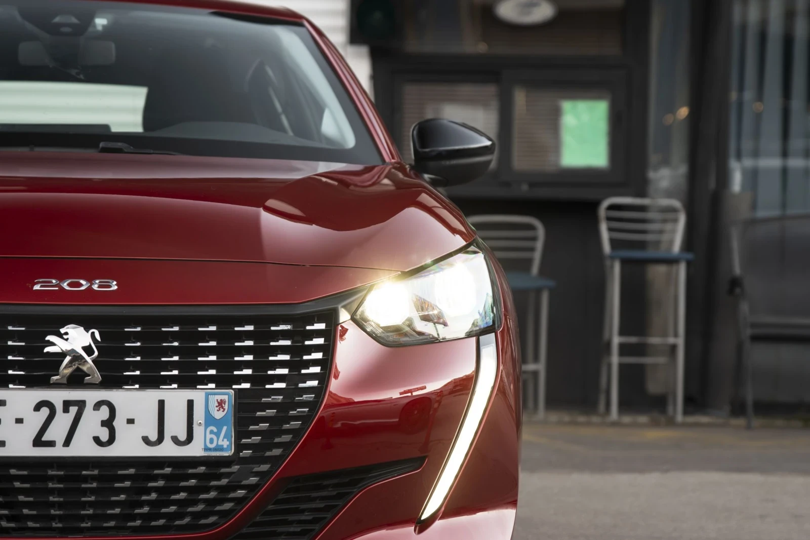 Peugeot 208 1.2 puretech active, снимка 3 - Автомобили и джипове - 56642246