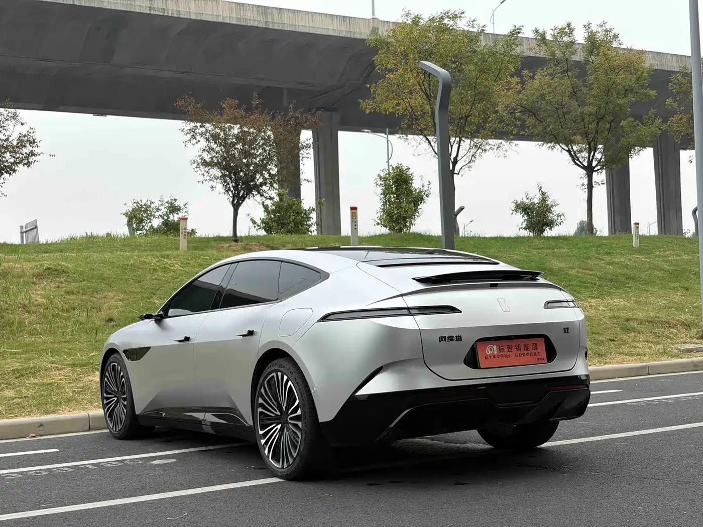 Avatr 12 2023 650 Triple Laser AWD Performance Edition | Mobile.bg � ����������� 4