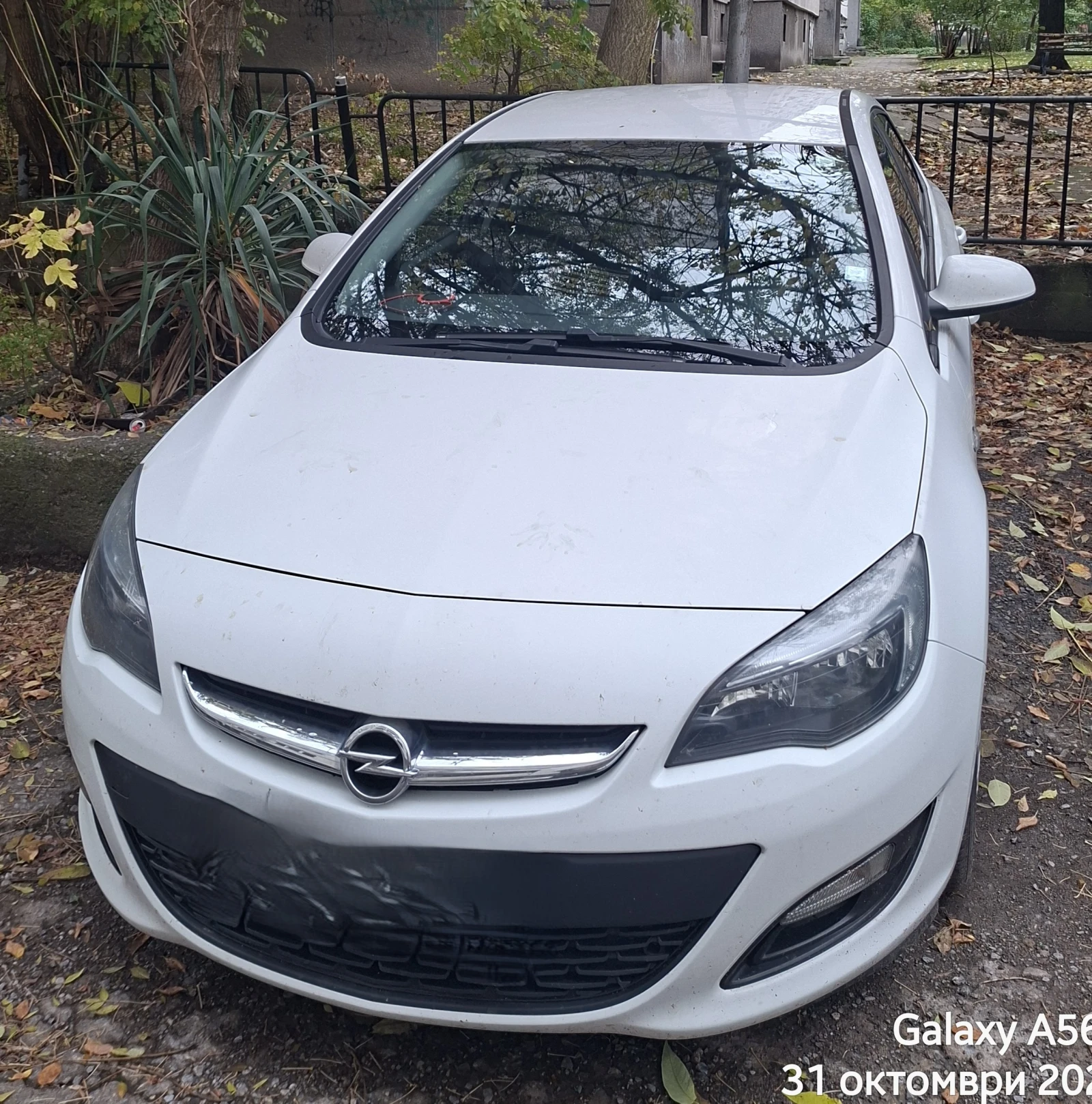 Opel Astra J, снимка 4 - Автомобили и джипове - 56747464