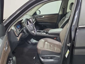 VW Atlas  | HIGHLINE | ПАМЕТИ | ОБДУХВАНЕ | CARFAX, снимка 9 - Автомобили и джипове - 53685758