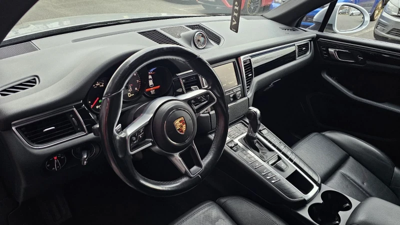 Porsche Macan Бартер, снимка 6 - Автомобили и джипове - 48383164