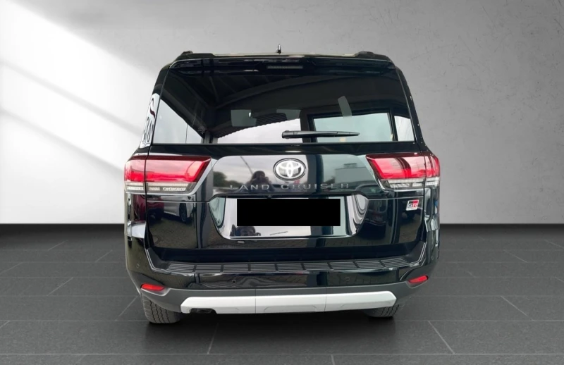 Toyota Land cruiser 300 V6D GR SPORT HEAD UP CAMERA, снимка 5 - Автомобили и джипове - 52002754