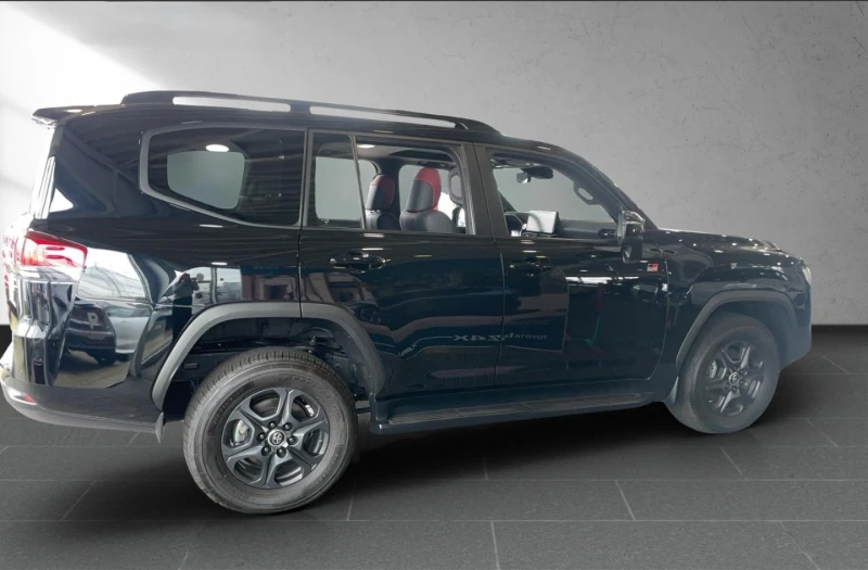 Toyota Land cruiser 300 V6D GR SPORT HEAD UP CAMERA, снимка 4 - Автомобили и джипове - 52002754