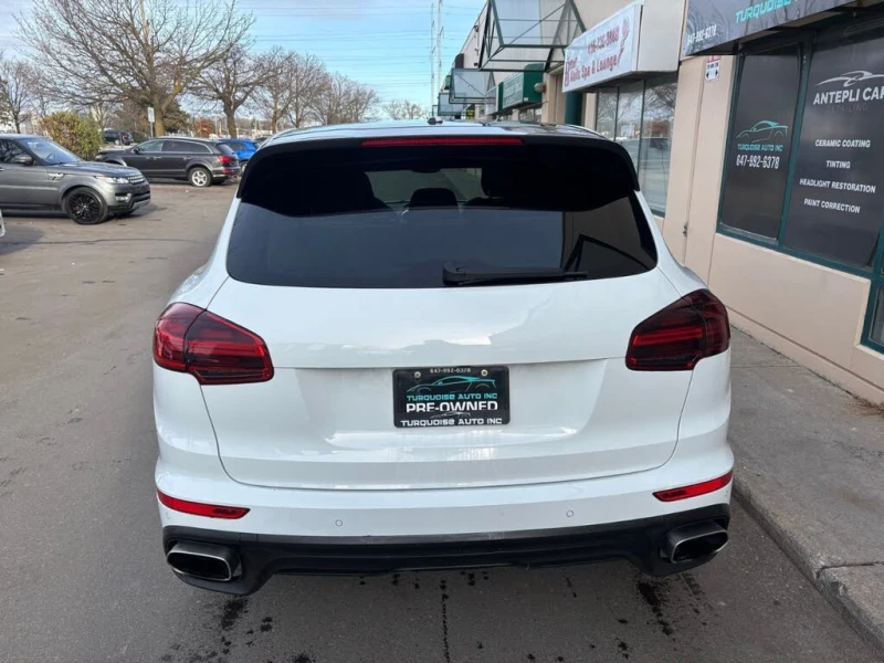 Porsche Cayenne 2017* PLATINUM* MATRIX* PANO* BOSE* LANE ASSIST* О, снимка 4 - Автомобили и джипове - 52630376