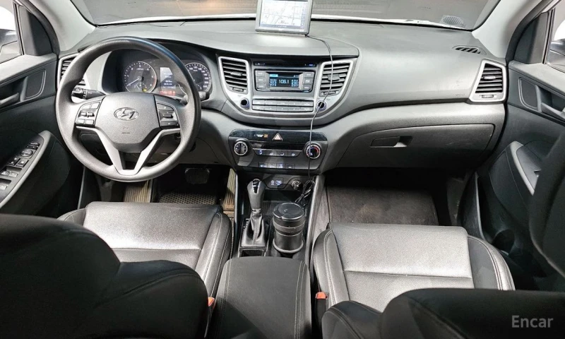 Hyundai Tucson, снимка 7 - Автомобили и джипове - 52927483