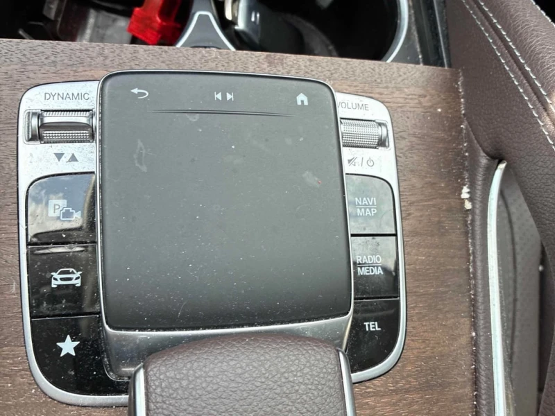 Mercedes-Benz GLE 350 * CARFAX * ФИНАНСИРАНЕ , снимка 15 - Автомобили и джипове - 53215477