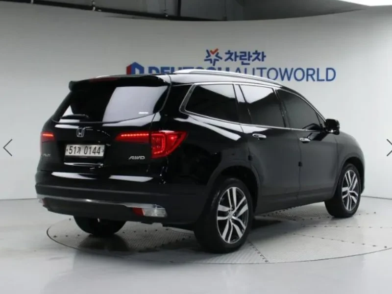 Honda Pilot Generation 3.5, снимка 2 - Автомобили и джипове - 56565603