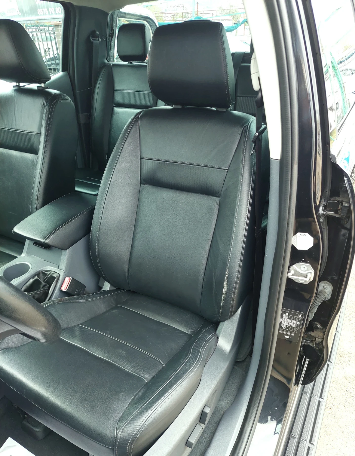 Ford Ranger 2.2TDCi  LIMITED 6-Speed - изображение 9