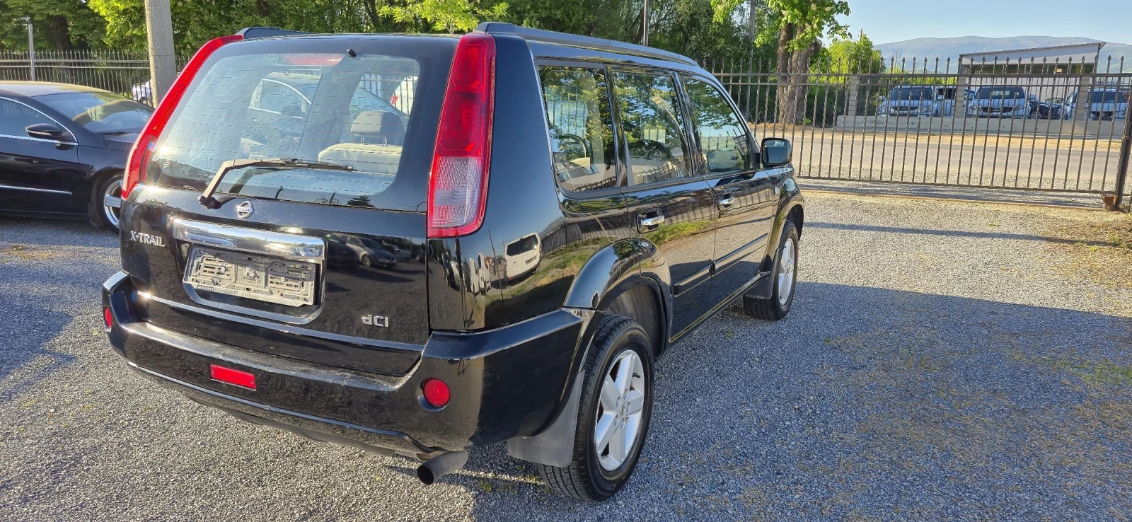 Nissan X-trail 2.2 Dci 4x4 6 скорости - изображение 3