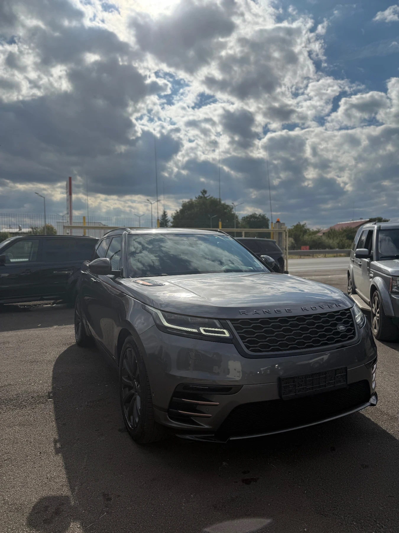Land Rover Range Rover Velar R240 DYNAMIC С ГАРАНЦИЯ НА ДВИГАТЕЛ - изображение 3