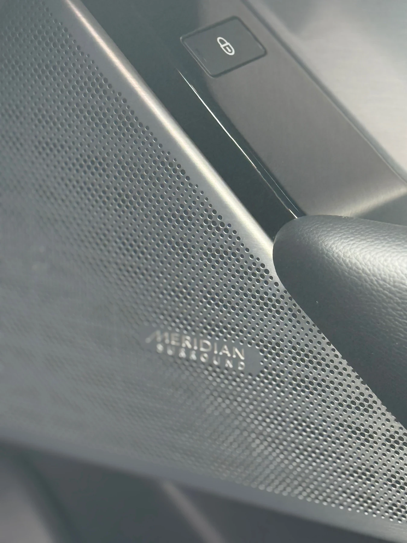 Land Rover Range Rover Velar R240 DYNAMIC     | Mobile.bg   13