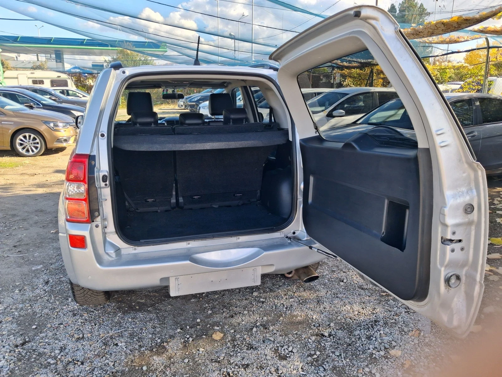 Suzuki Grand vitara 3.2i V6 233k.c.101EDITION - изображение 5