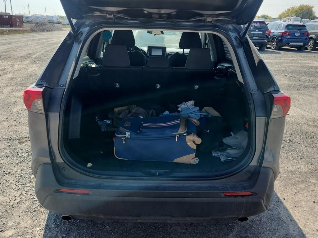 Toyota Rav4 * LE * CARFAX *    | Mobile.bg   13