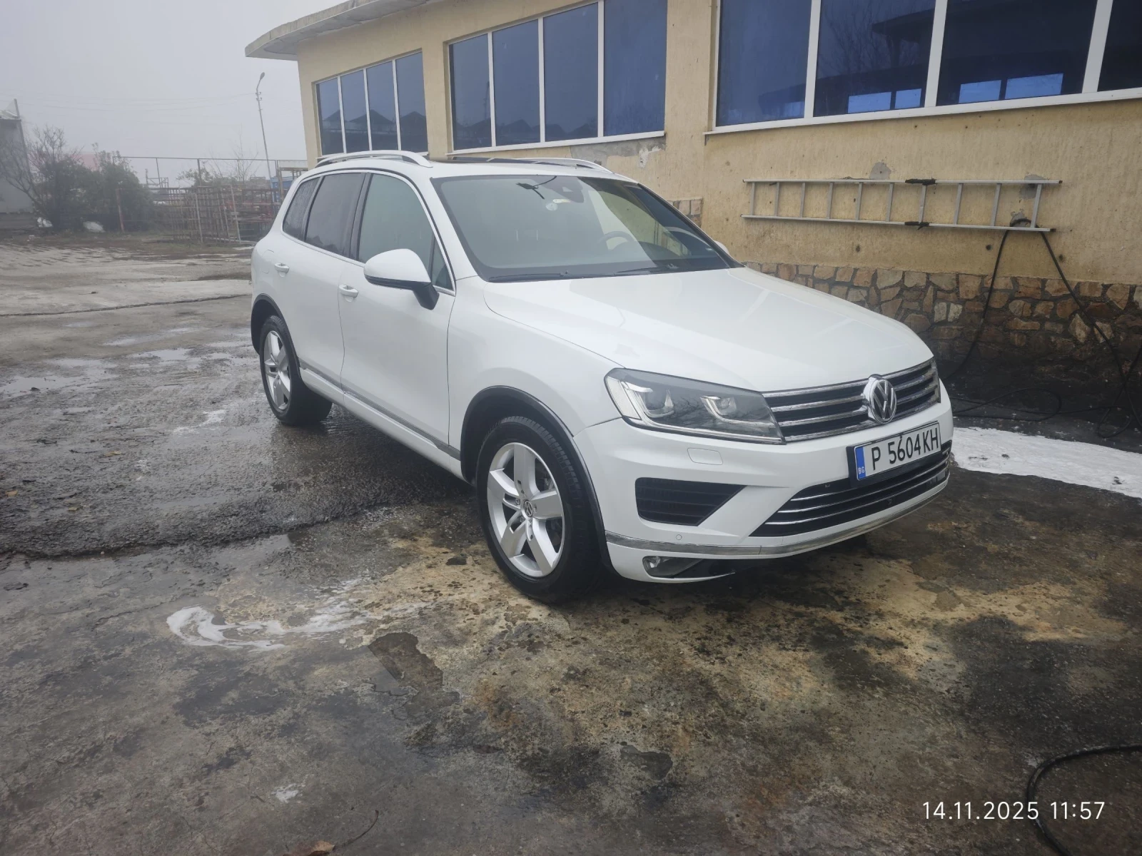 VW Touareg 3.0 TDI | Mobile.bg   3