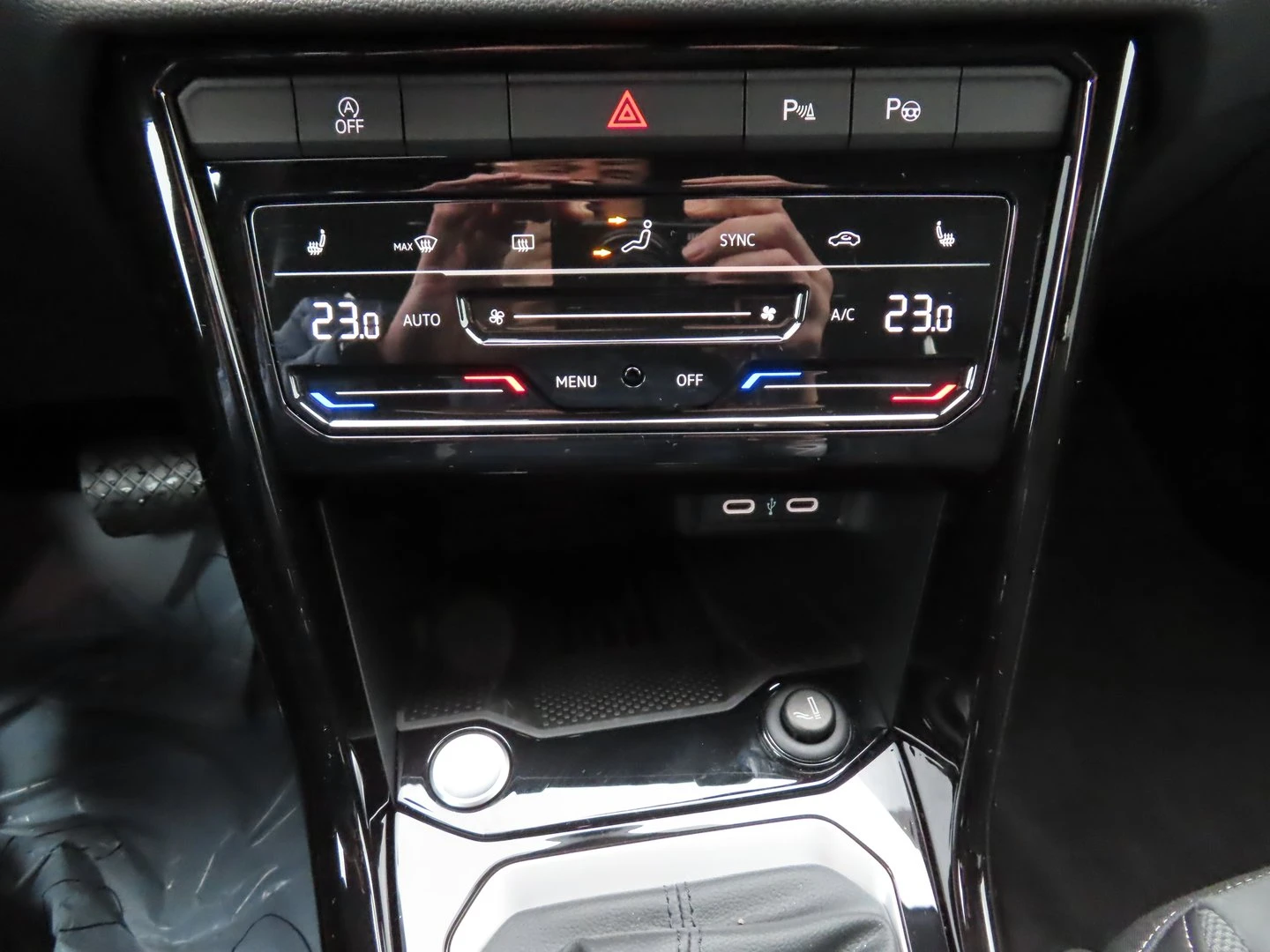 VW T-Roc VW T- Roc Style Plus 1.5 TSI OPF DSG | Mobile.bg � ����������� 11