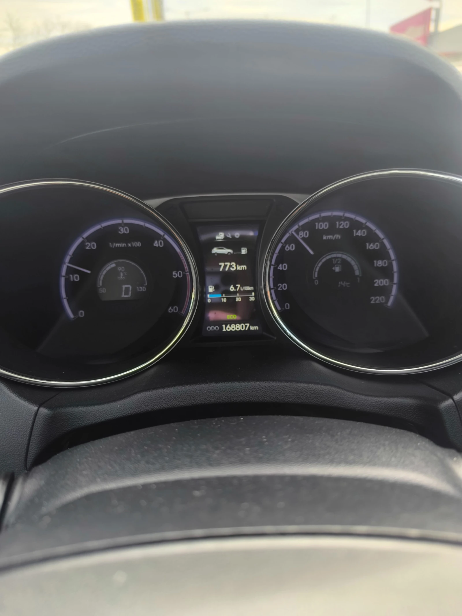 Hyundai IX35 CRDI, 4x4, 2.0, 184 к.с, Фейслифт, Камера, снимка 10 - Автомобили и джипове - 53995441