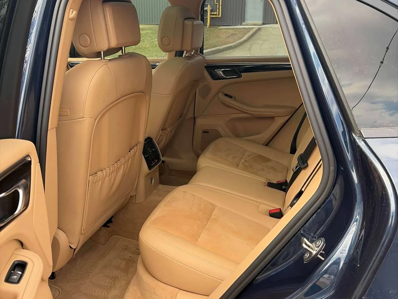 Porsche Macan * S * CARFAX * ЦЕНА ДО БГ, снимка 11 - Автомобили и джипове - 54046814