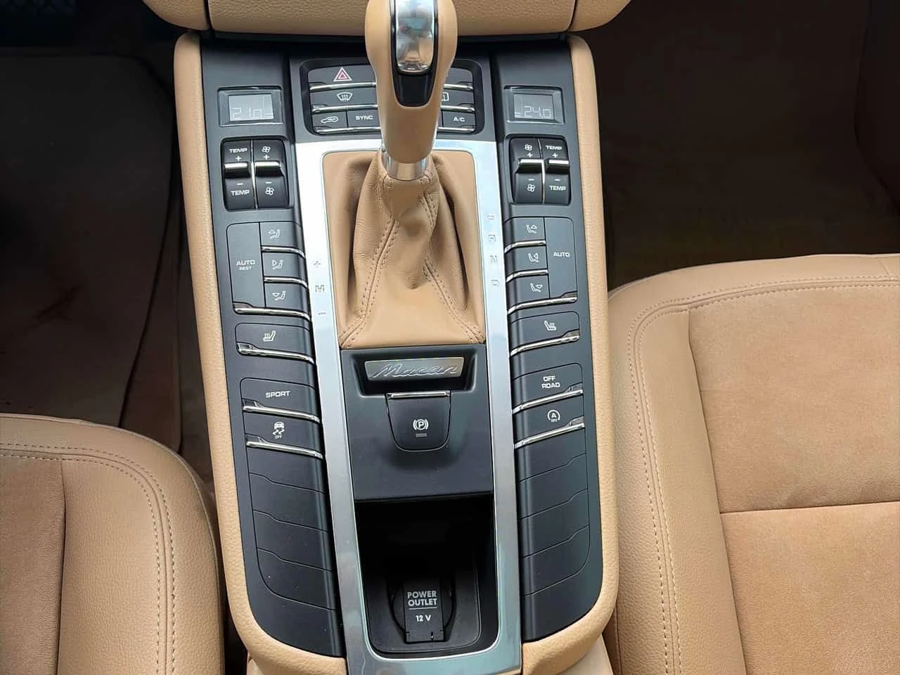 Porsche Macan * S * CARFAX * ЦЕНА ДО БГ, снимка 10 - Автомобили и джипове - 54046814