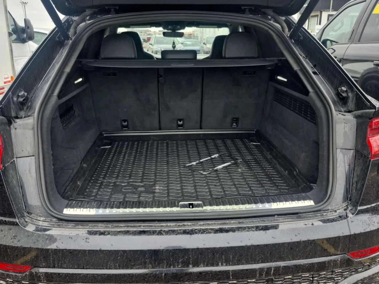 Audi RSQ8 * 4.0 TFSI QUATTRO * CARFAX * ���� �� �� | Mobile.bg � ����������� 14