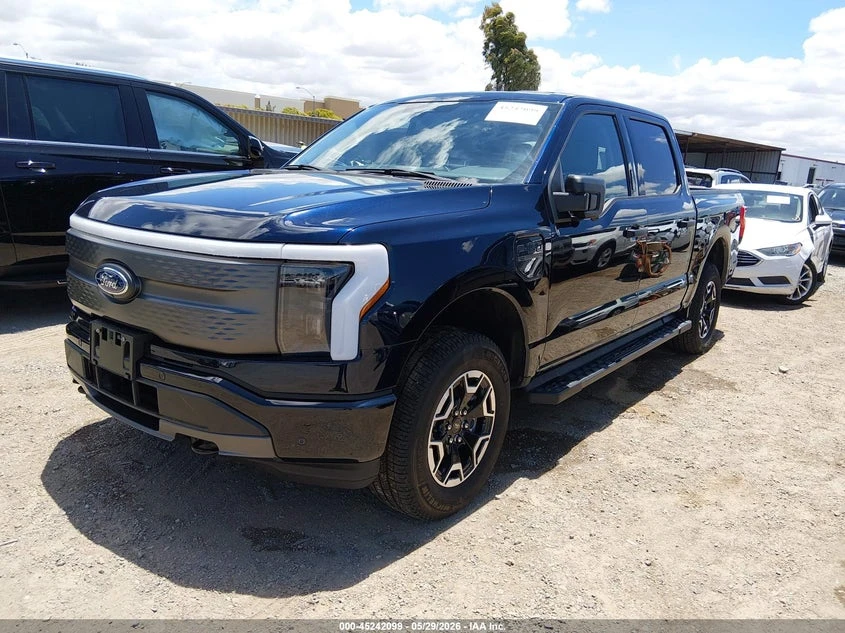 Ford F150 F-150 Lightning Xlt, снимка 2 - Автомобили и джипове - 55505940