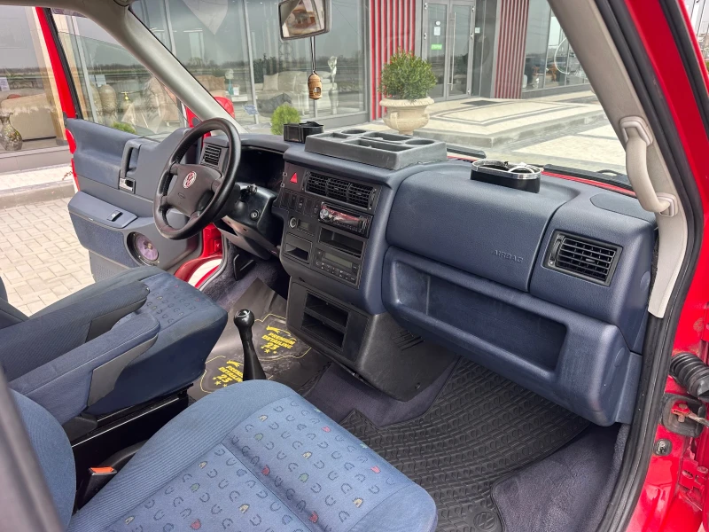 VW T4 Caravelle 8+ 1  2.5 тди 151 кс , снимка 9 - Бусове и автобуси - 49484684