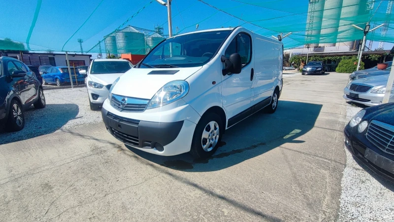 Opel Vivaro 2.2 cdti, снимка 3 - Бусове и автобуси - 51507454