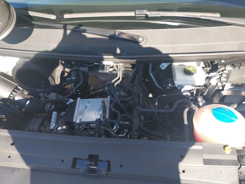 VW Crafter 2.0 TDI, снимка 11 - Бусове и автобуси - 53167939