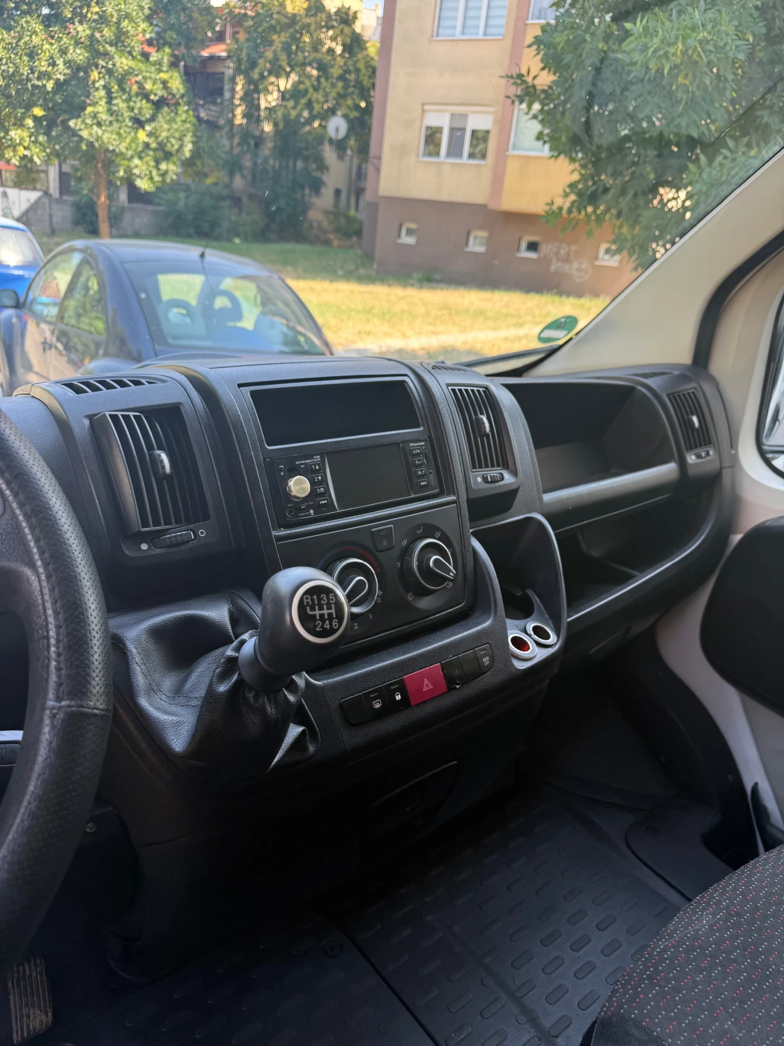 Peugeot Boxer 2.0 hdi 130 ks , снимка 10 - Бусове и автобуси - 55643585