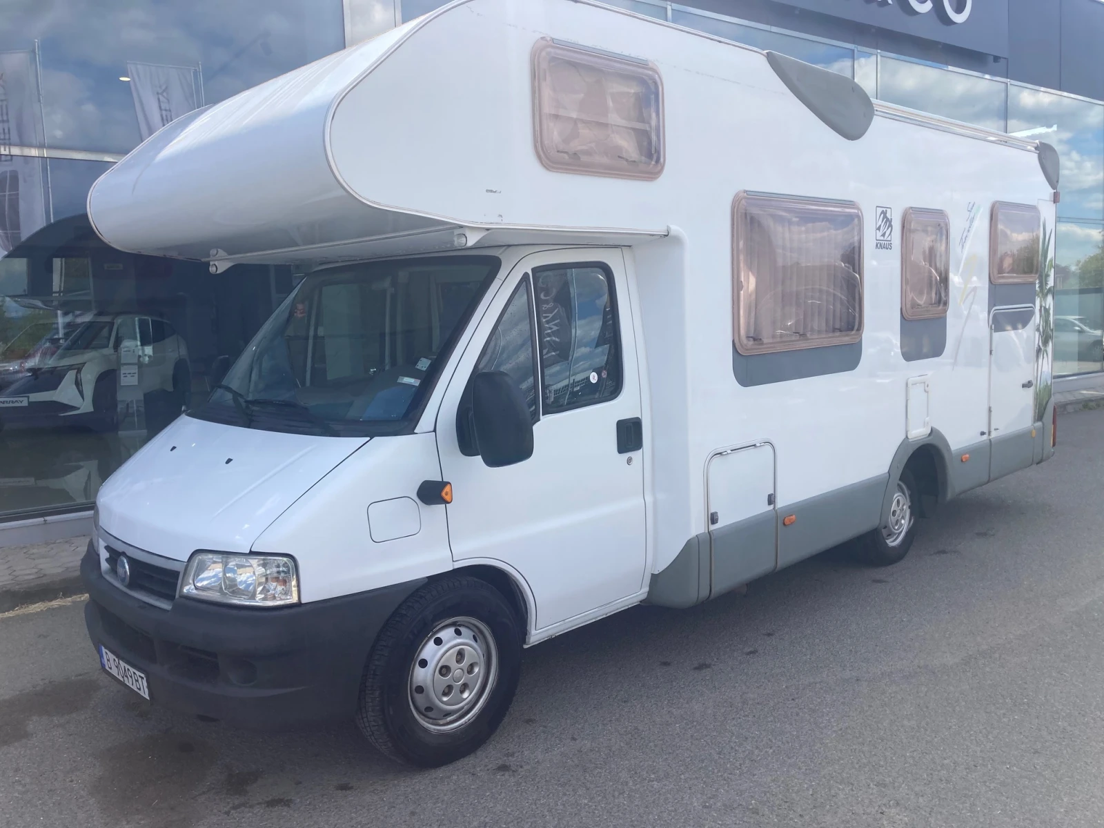 Кемпер Knaus SUN TRAVELLER 5+ 1 места708 G - изображение 4