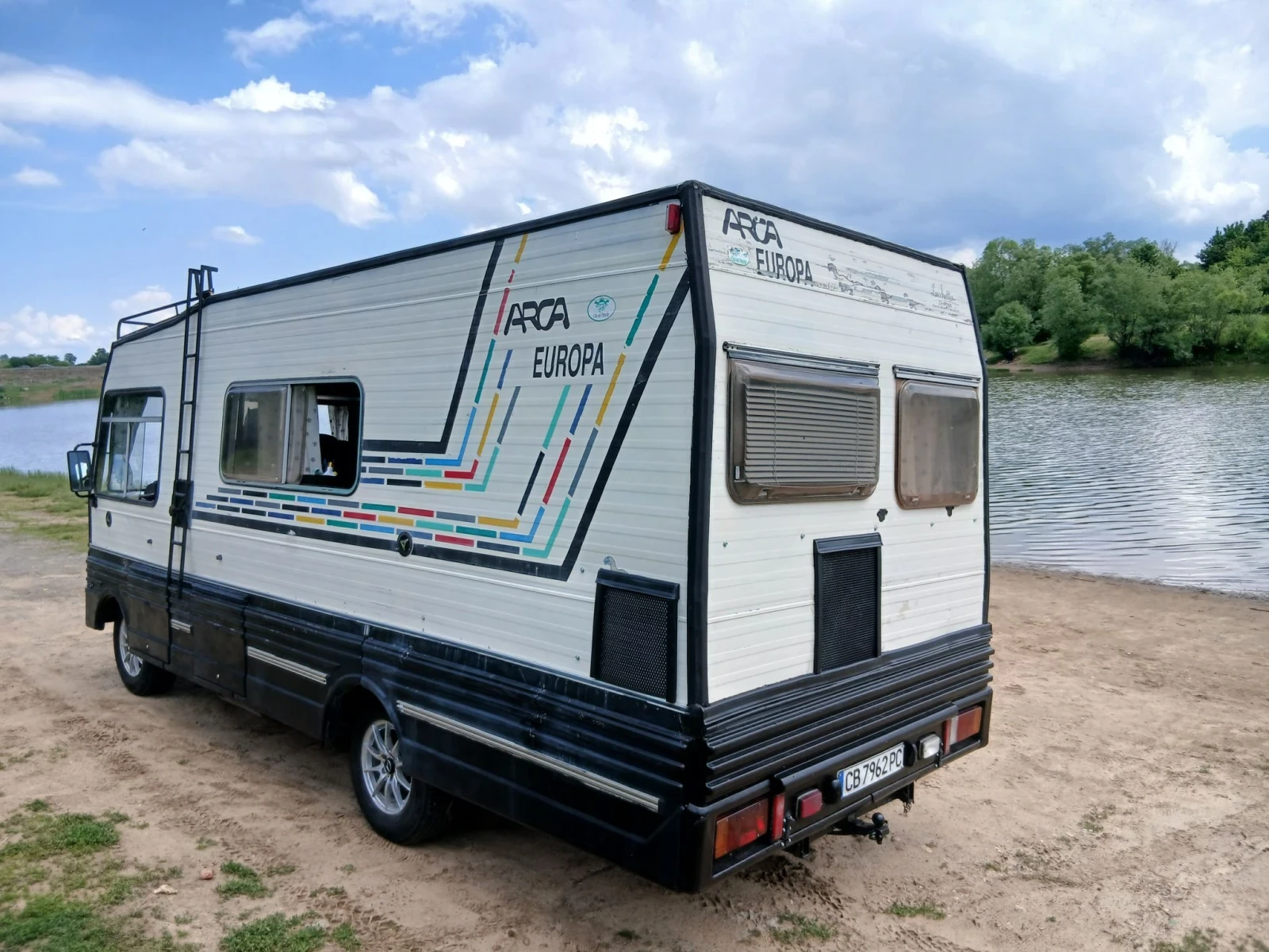 Кемпер Mercedes-Benz Arca Europe 2.4 diesel, снимка 3 - Каравани и кемпери - 56135480