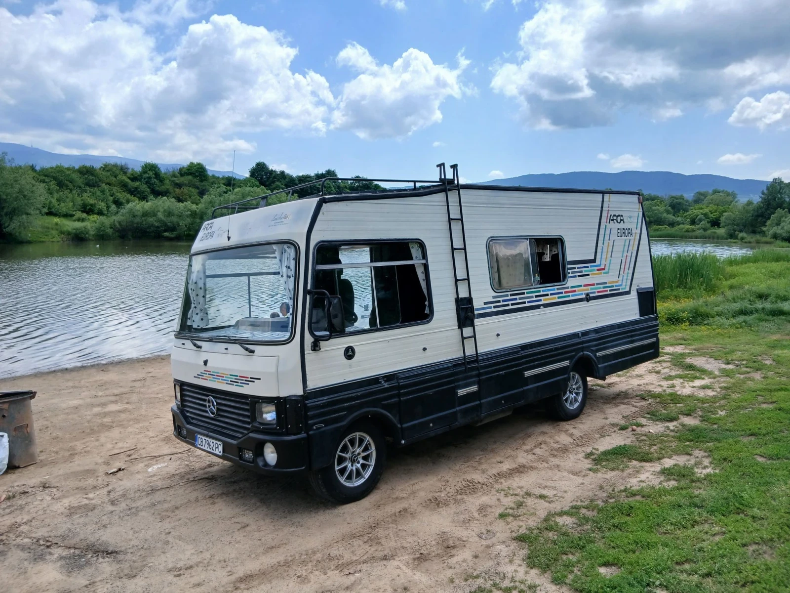 Кемпер Mercedes-Benz Arca Europe 2.4 diesel, снимка 4 - Каравани и кемпери - 56135480