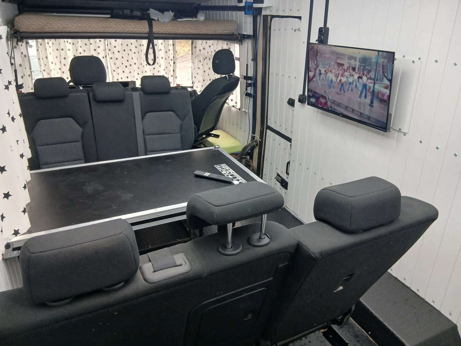Кемпер Mercedes-Benz Arca Europe 2.4 diesel, снимка 9 - Каравани и кемпери - 56135480