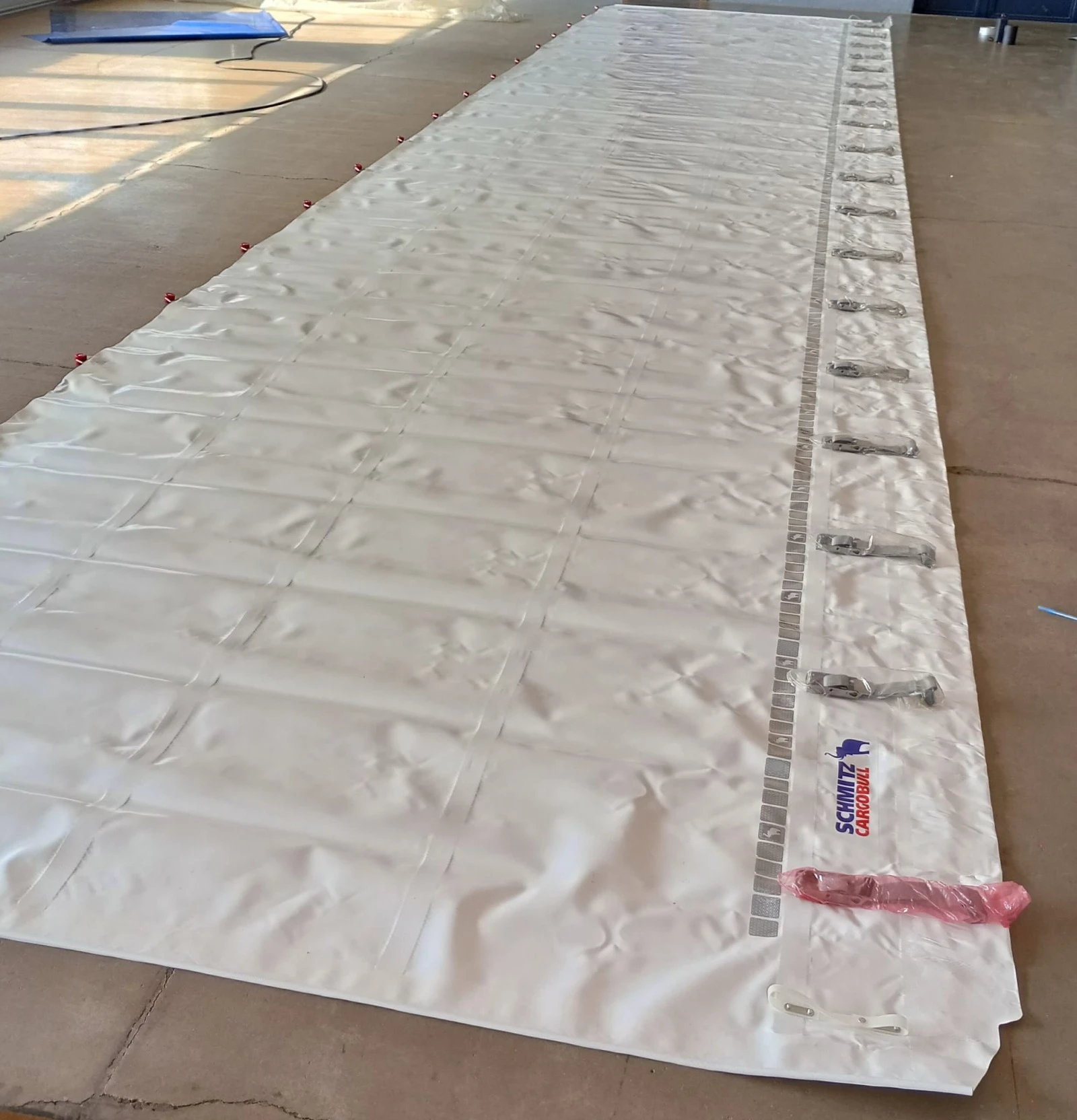  Schmitz *  *  | Mobile.bg   9