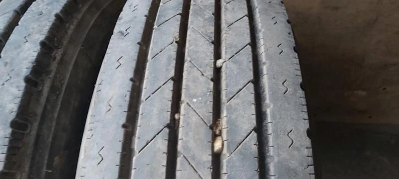 Гуми Летни 245/70R19.5, снимка 4 - Гуми и джанти - 32788754